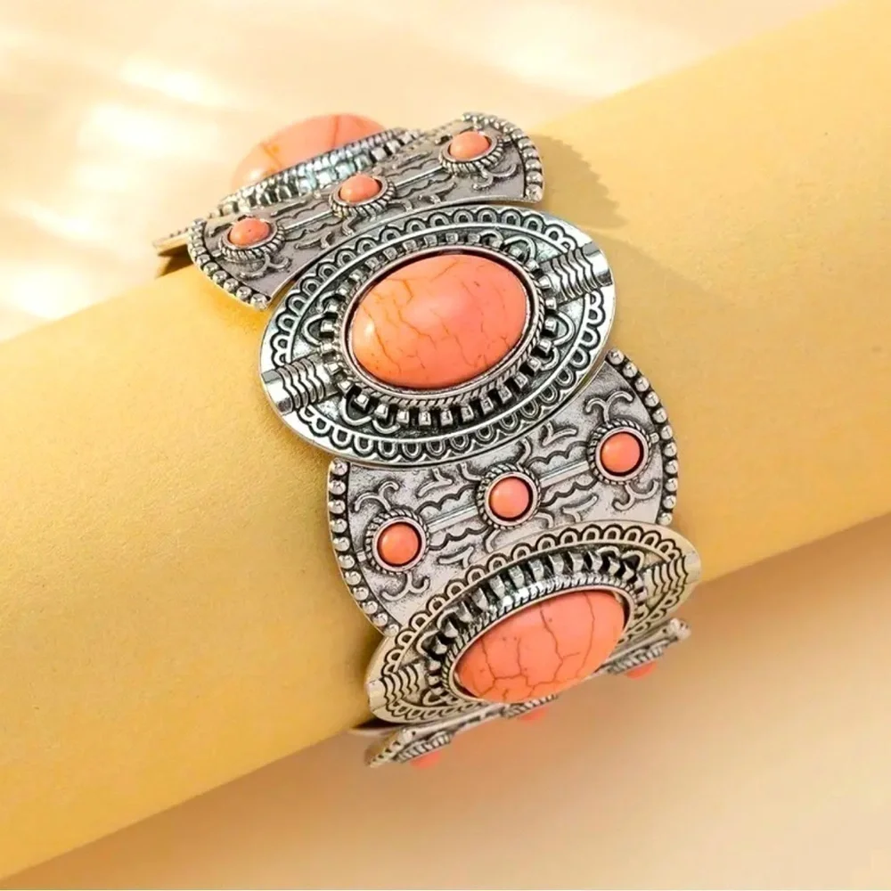 Vintage Style Pink Stone Bracelet